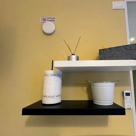 Apartment Comodo Monolocale A 2 Minuti Da Stazione Mailand