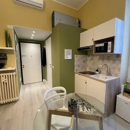 Apartment Comodo Monolocale A 2 Minuti Da Stazione *
